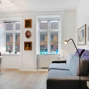 Apartment The Heart Of Copenhagen-queen's Neighbor, Copenhagen